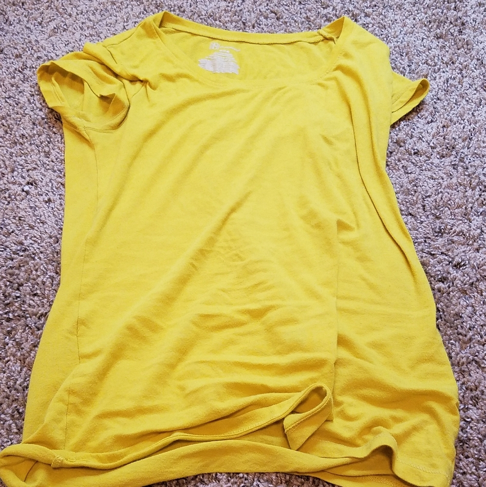 Shirts - Picture 4 of 4